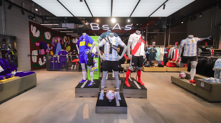 adidas inaugura una nueva tienda el Alto Palermo - SneakerHead Argentina